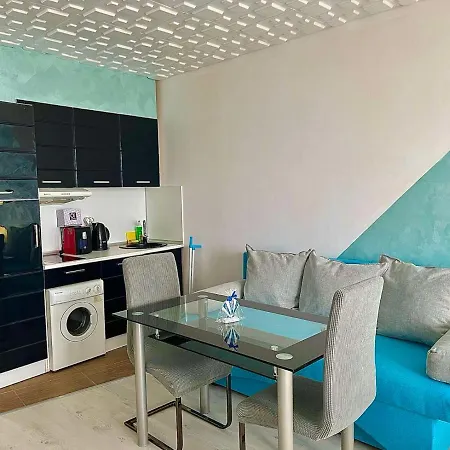 свети зосим Apartament *